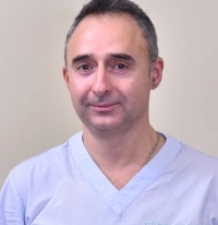 Д-р Иван Тенев - Съдов хирург, гр.Стара Загора | Ендовенозна лазерна аблация, микрофлебектомия, склеротерапия на разширени вени, Ехо-Доплер на съдова система (артерии и вени)